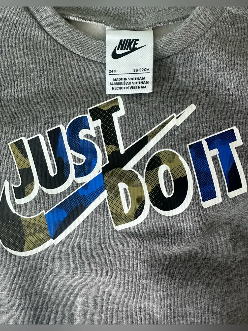 Nike 2 Piece Set Gray Crewneck Sweatshirt & Jogger Pants Boys Size 24 Months NWT